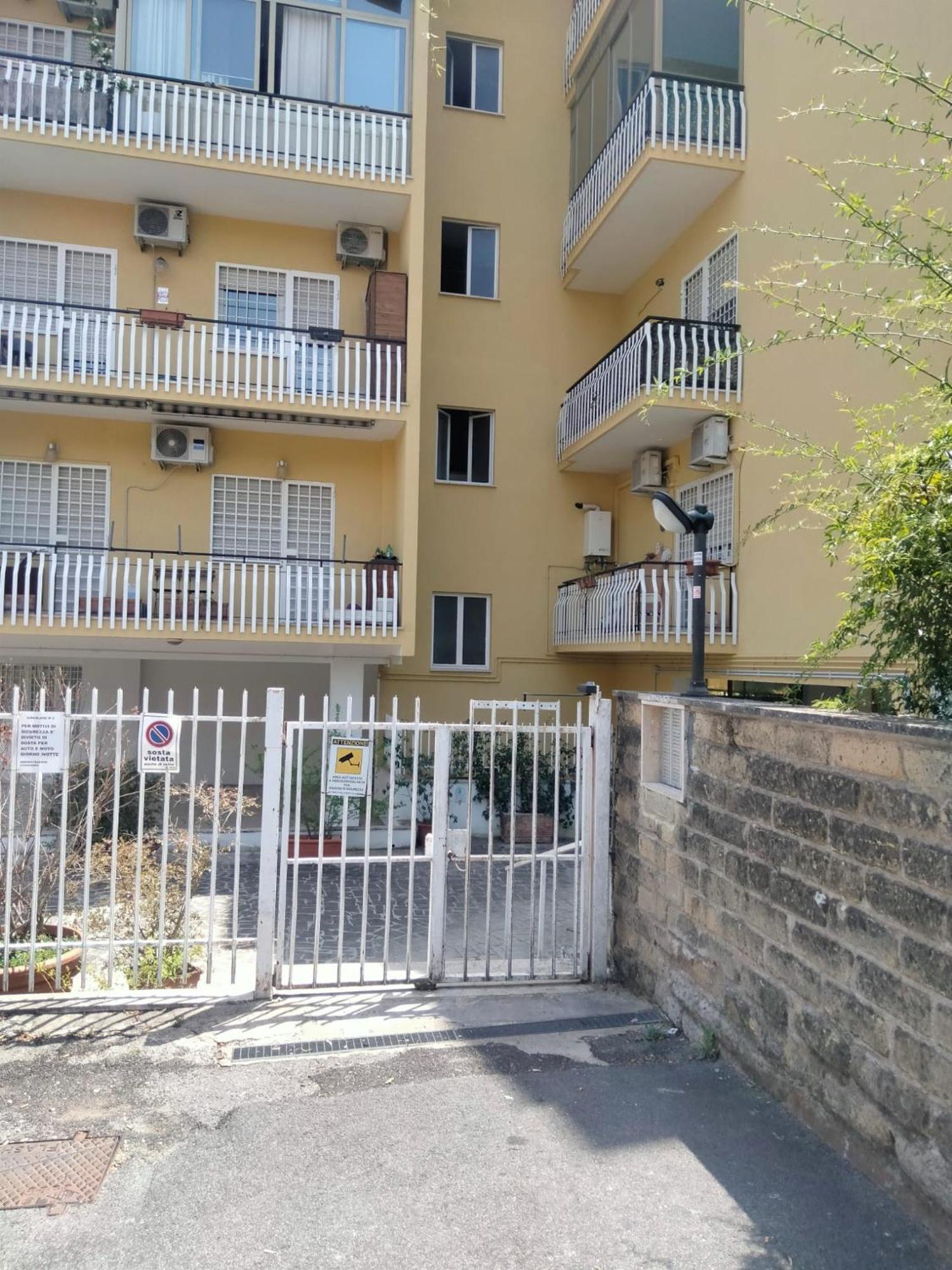 Apartment R&d Golden House Rome